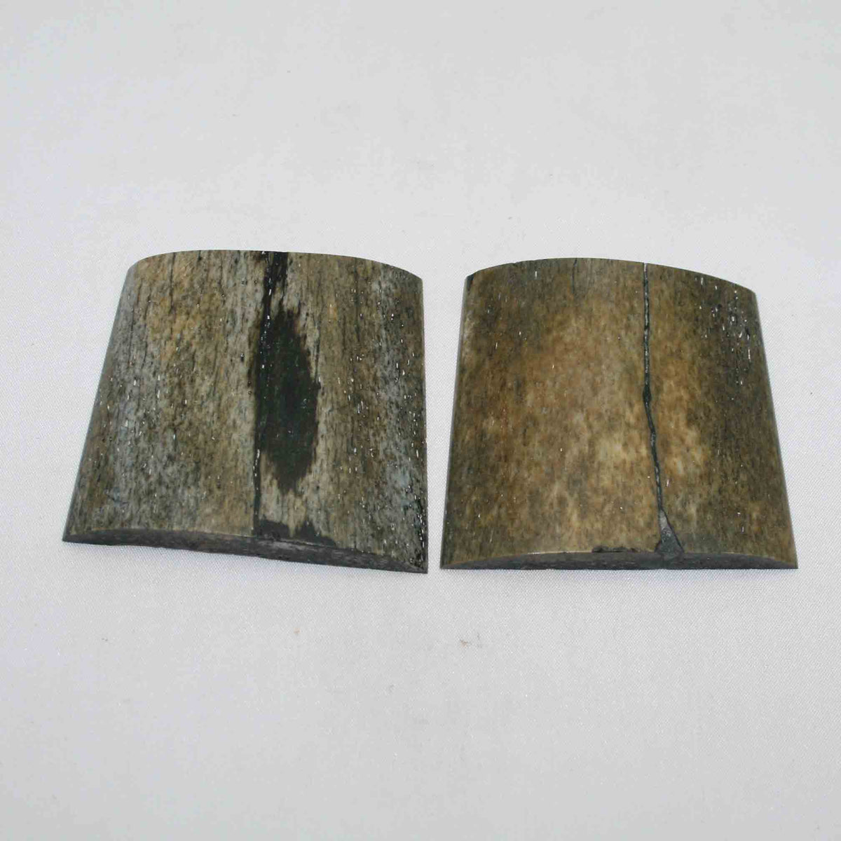 NB101JS41 Giraffe Bone Scales