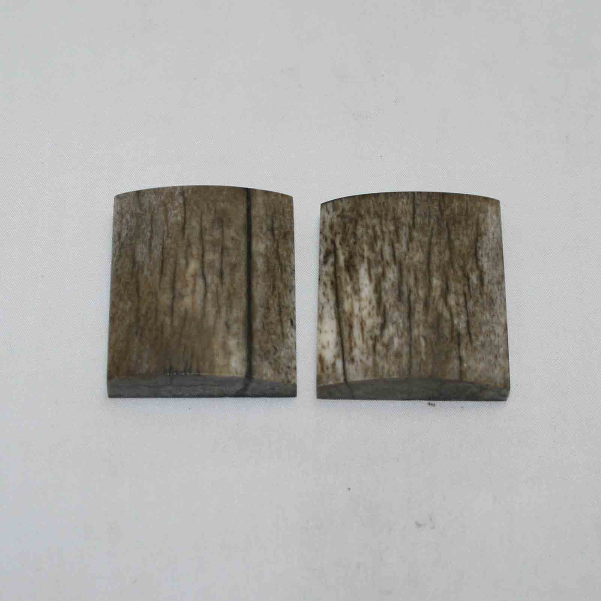 NB101JS4 Giraffe Bone Scales