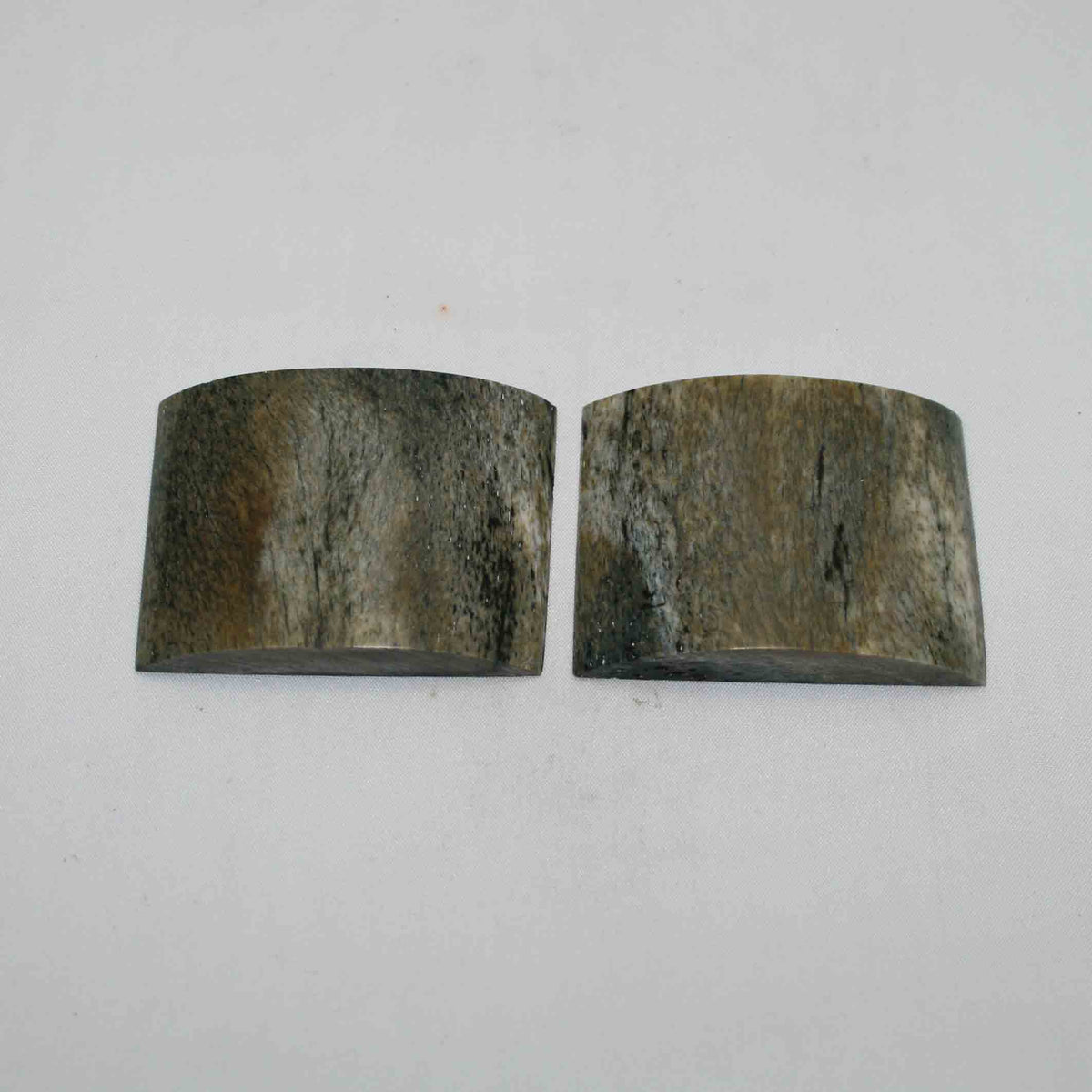 NB101JS55 Giraffe Bone Scales