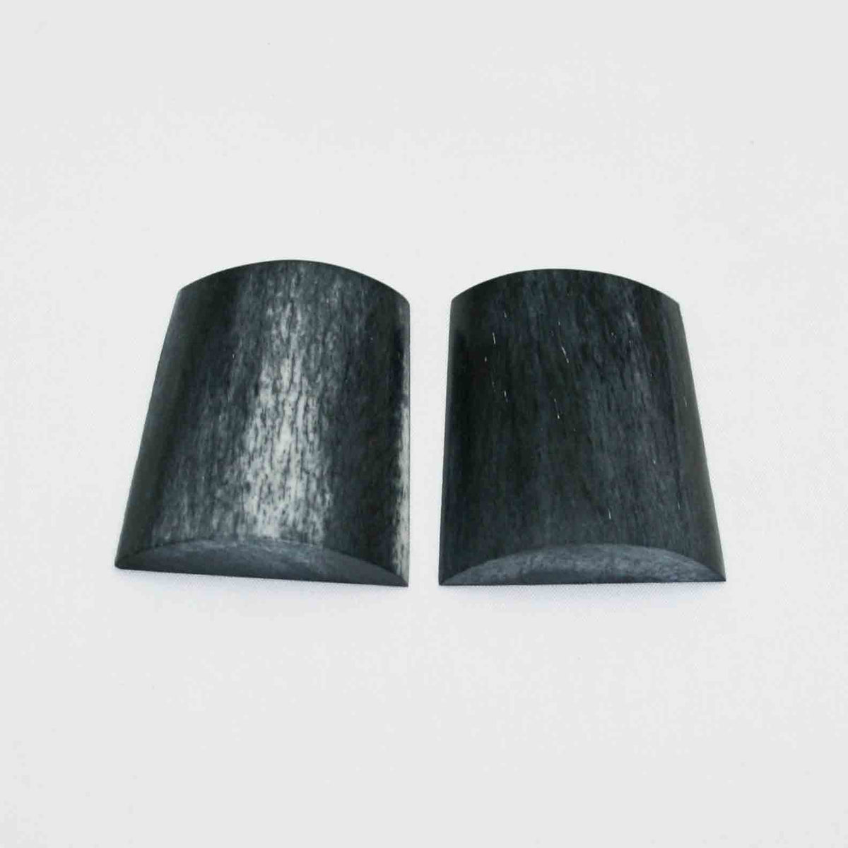 NB101JS73 Giraffe Bone Scales