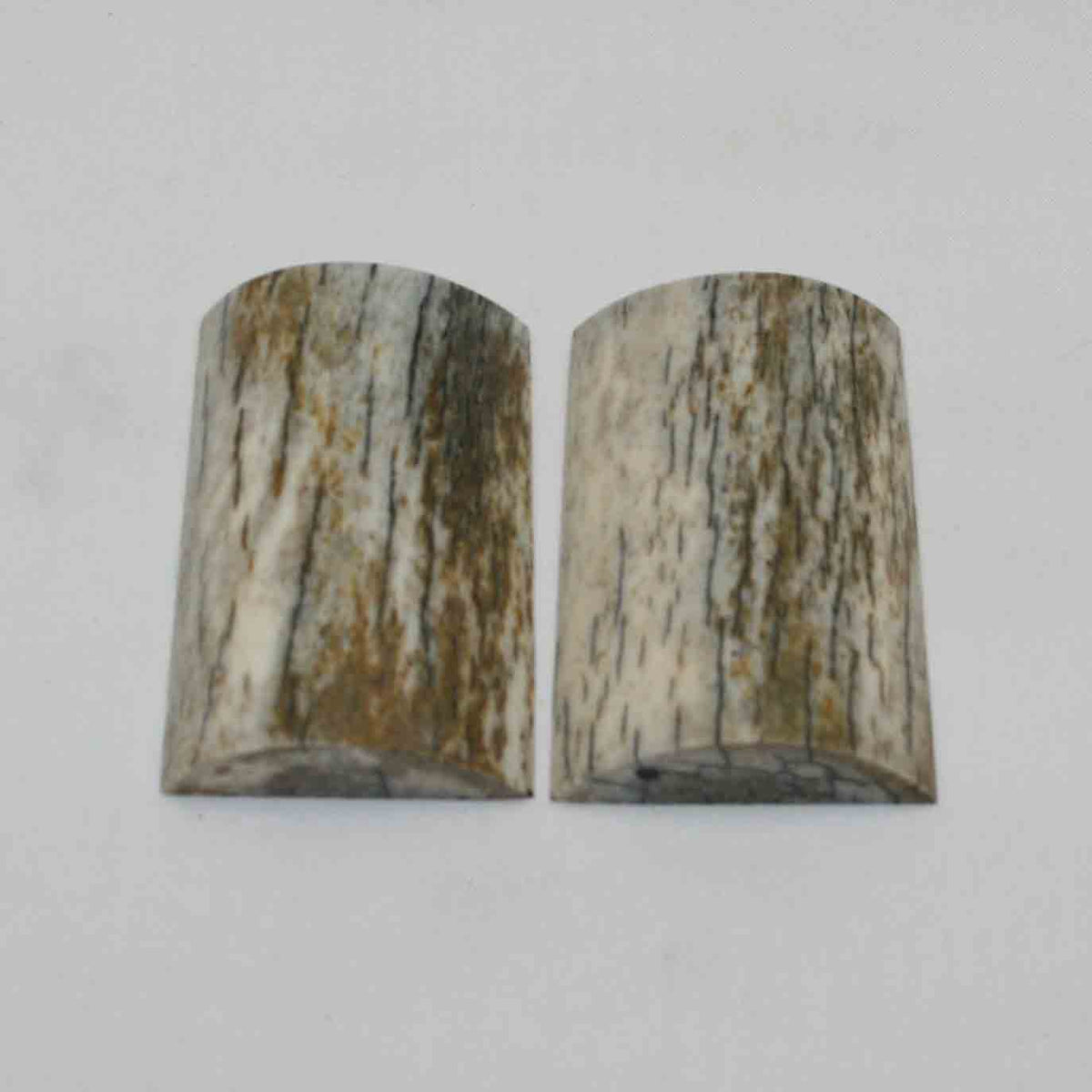 NB101LG21 Giraffe Bone Scales