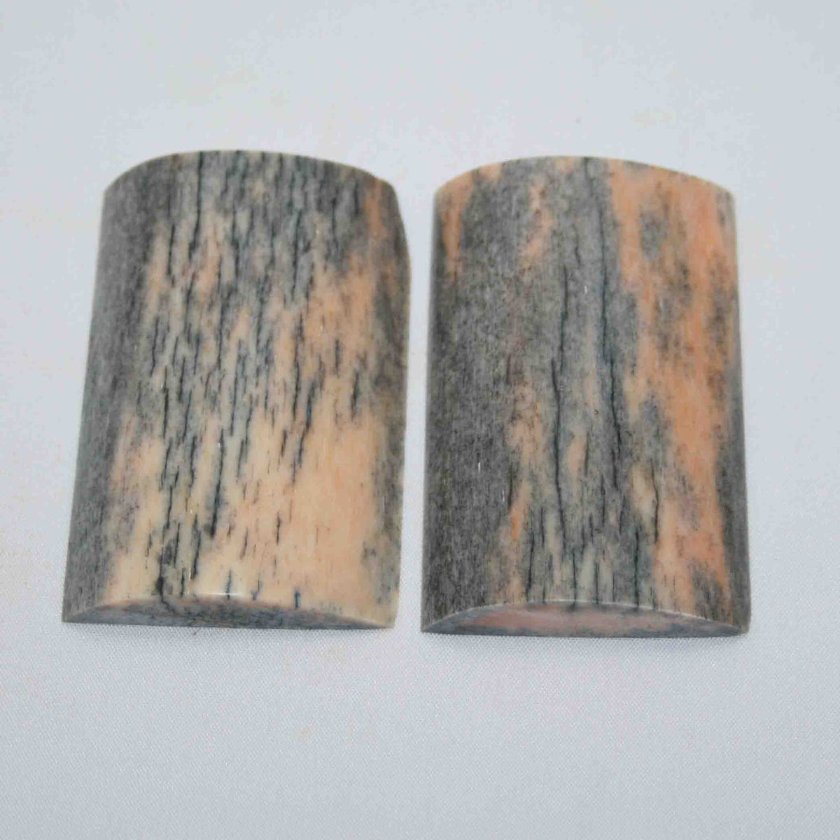 NB101MAN213 Giraffe Bone Scale Set