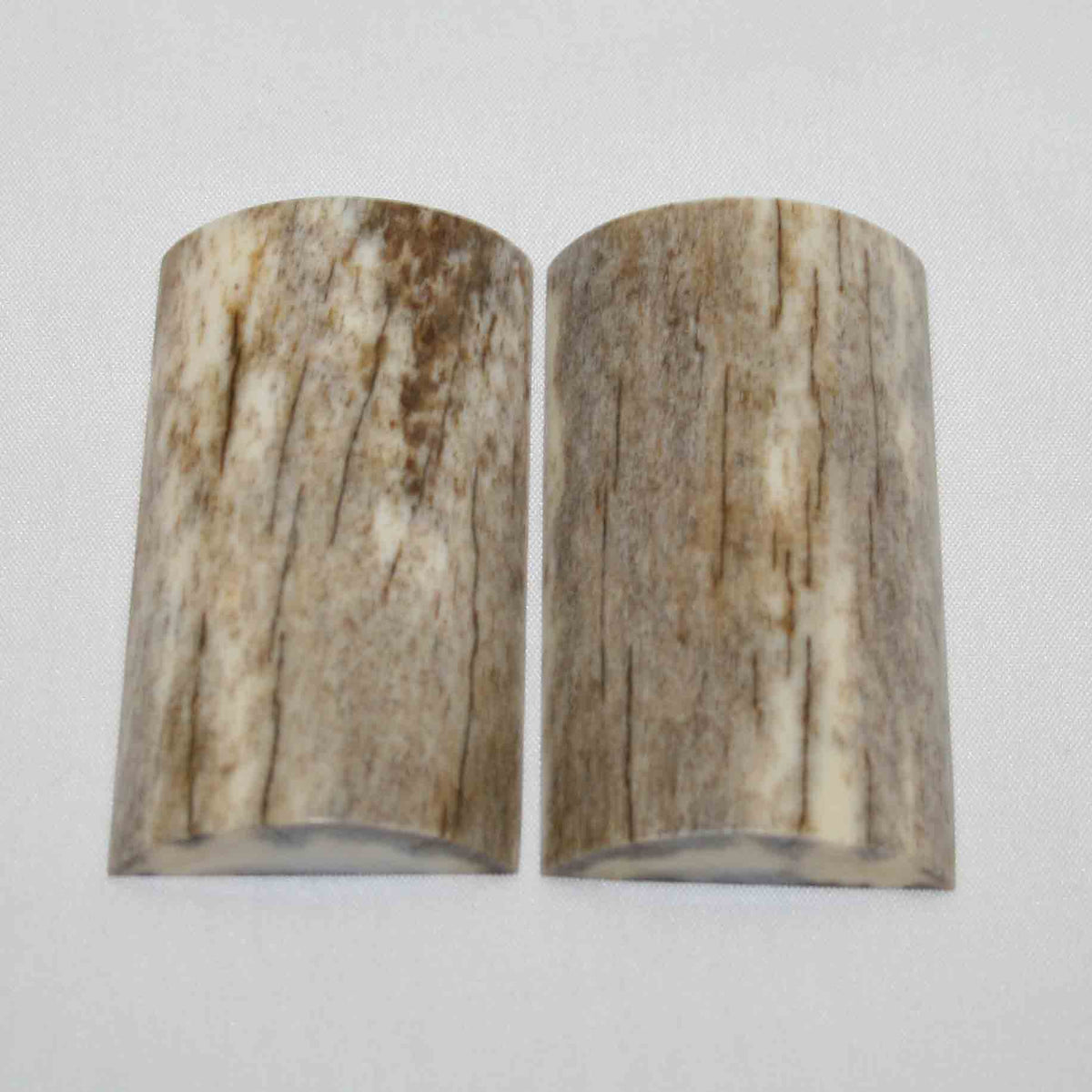 NB101MMA12 Giraffe Bone Scales