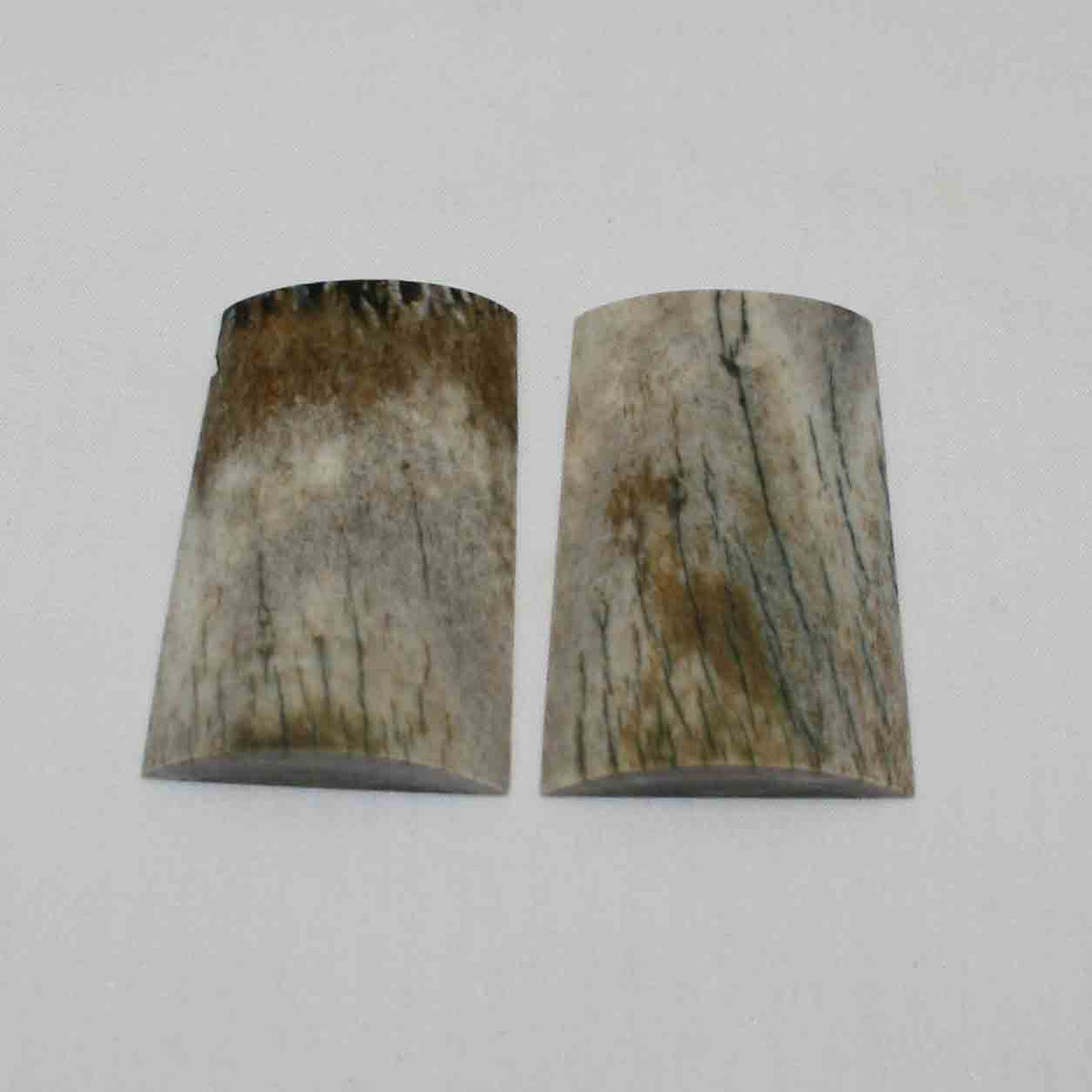 NB101MMA51 Giraffe Bone Scales