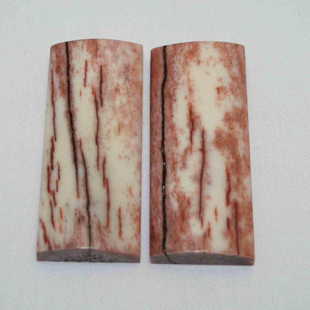 NB101MMA5 Giraffe Bone Scales