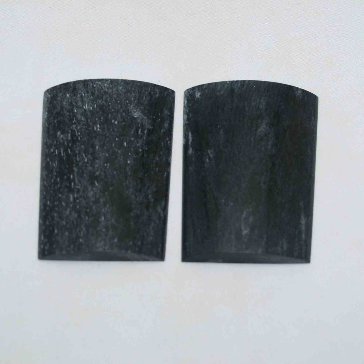 NB101NAM24 Giraffe Bone Scales