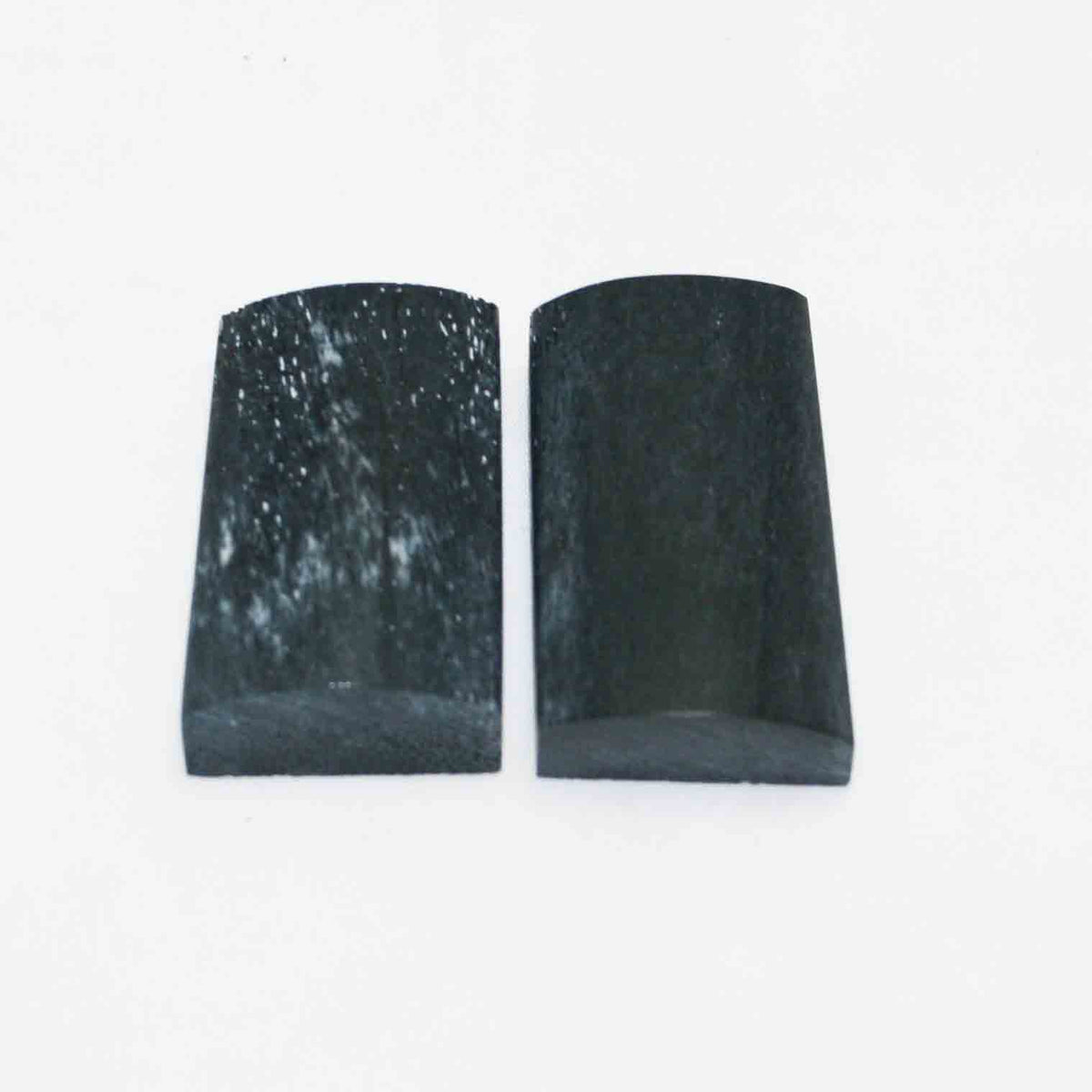 NB101NAM65 Giraffe Bone Scales