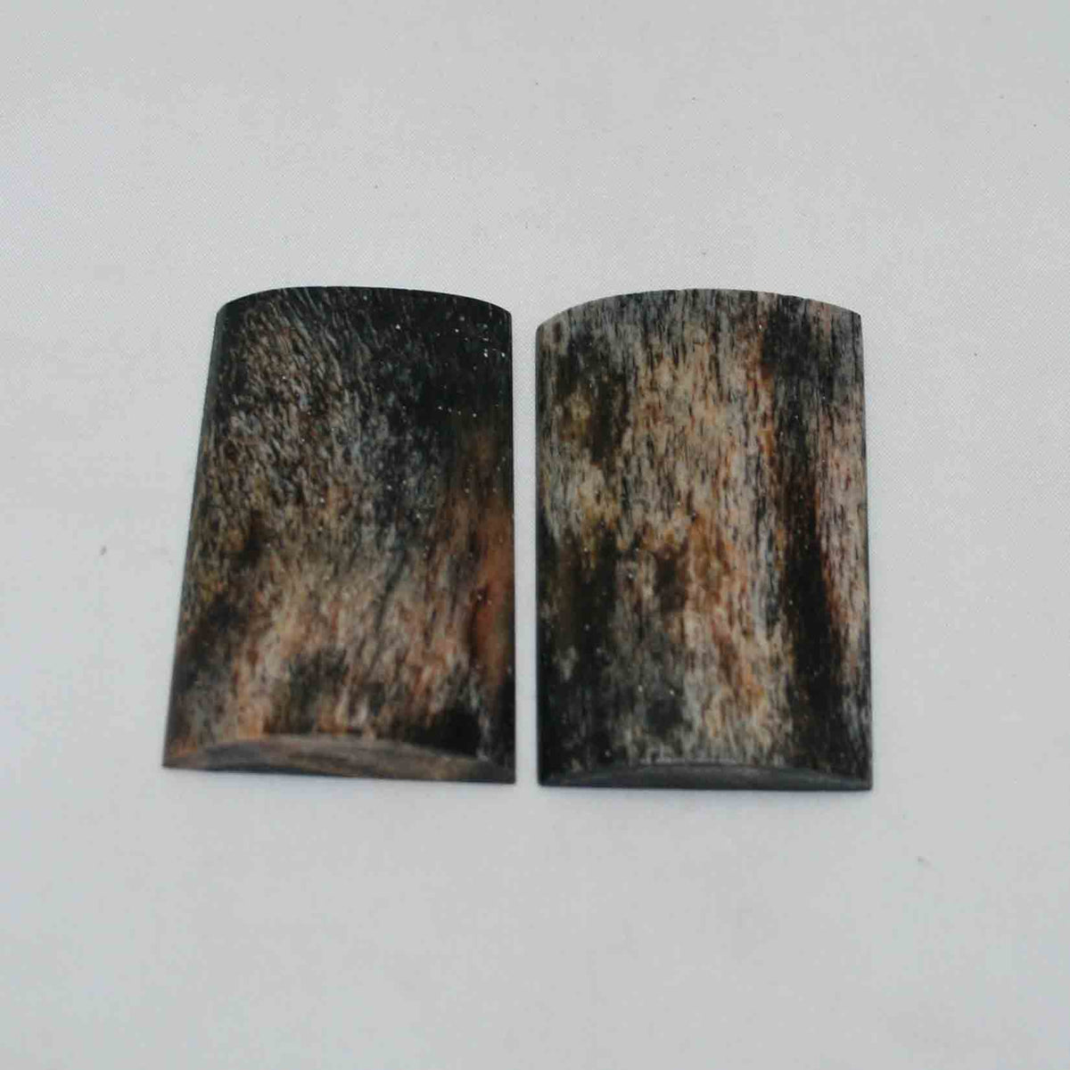 NB101NAM92 Giraffe Bone Scales