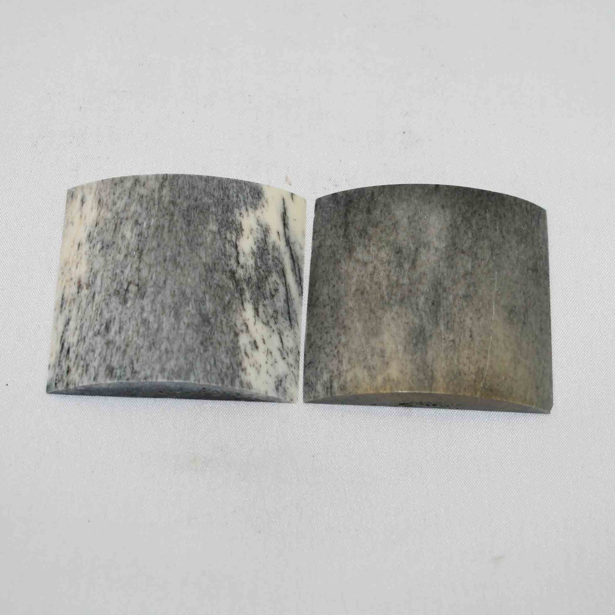NB101NA116 Giraffe Bone Scales Size: 1.78" x 1.90" x 0.32"inch