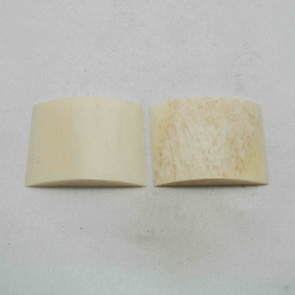 NB101NA126 Giraffe Bone Scales Size: 1.51" x 1.92" x 0.27"inch