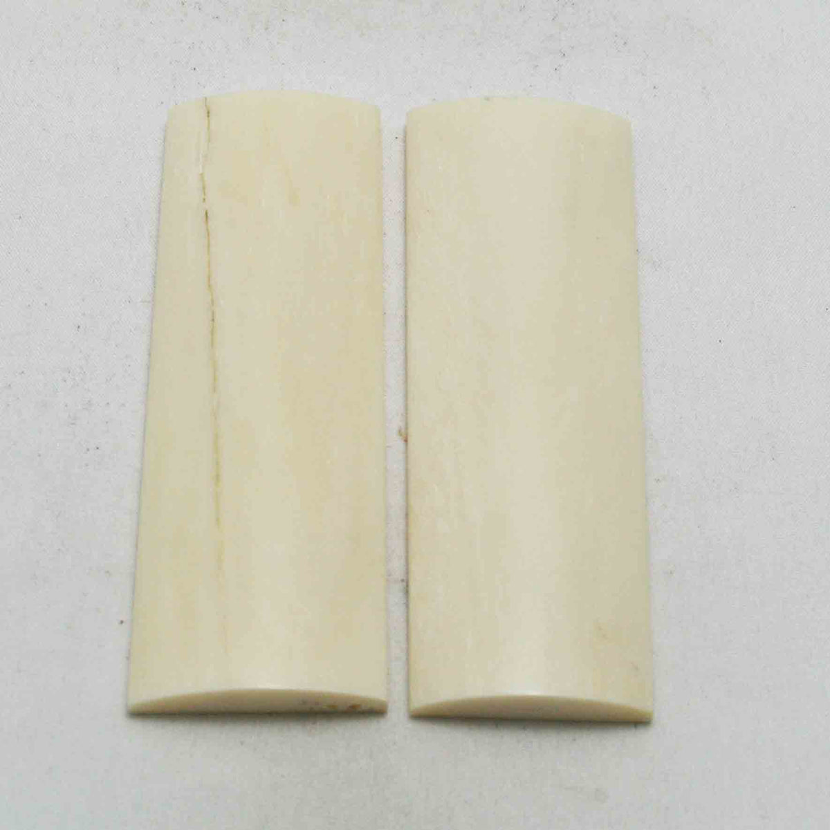 NB101NA17 Giraffe Bone Scales Size: 3.60" x 1.25" x 0.30"inch