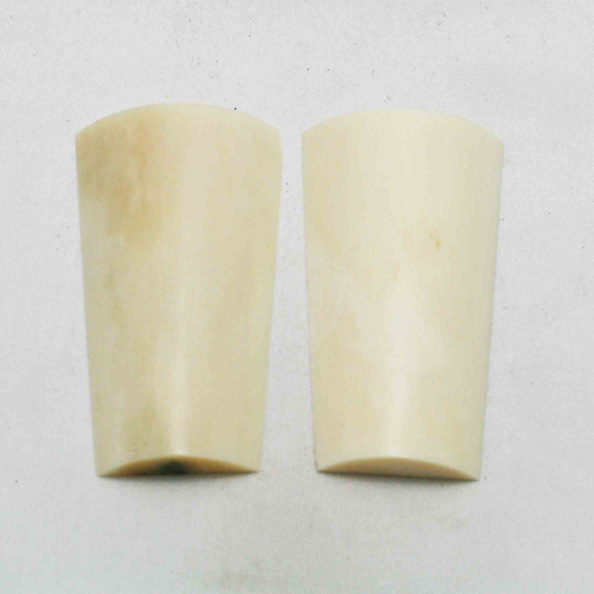 NB101NA41 Giraffe Bone Scales Size: 2.94" x 1.44" x 0.39"inch