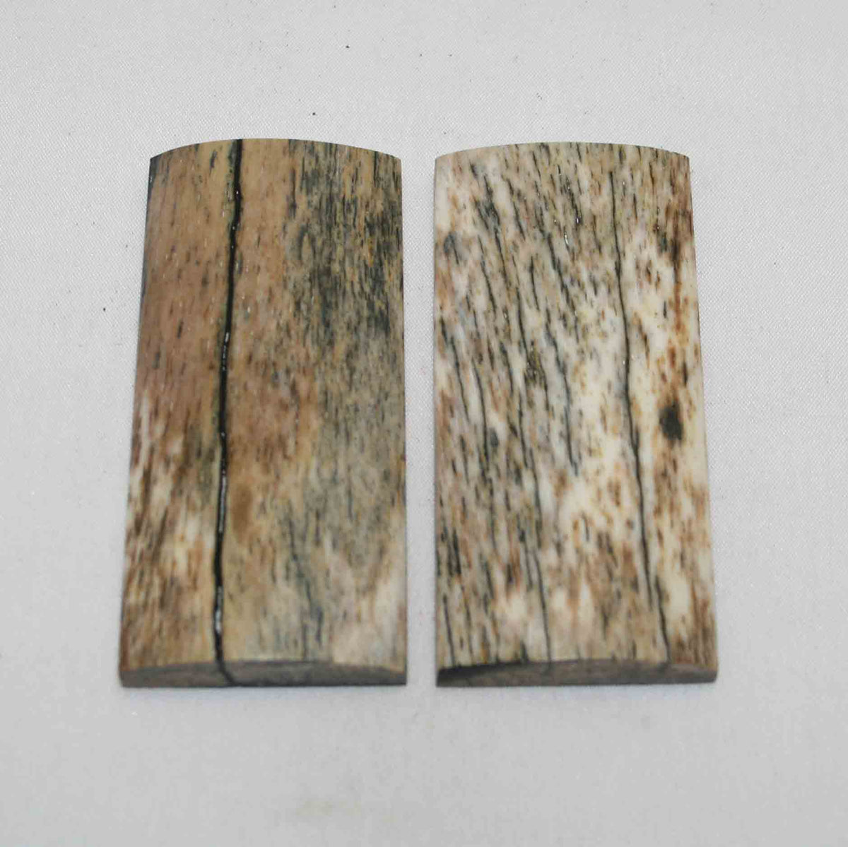 NB101NA53 Giraffe Bone Scales Size: 2.94" x 1.37" x 0.34"inch