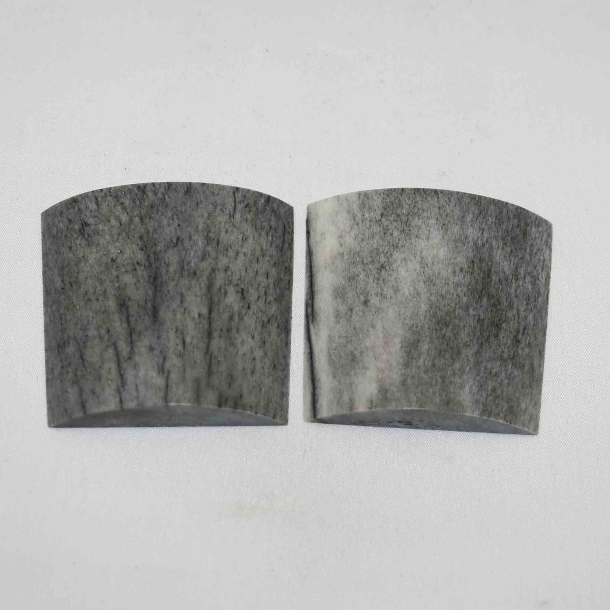 NB101NA55 Giraffe Bone Scales Size: 2.00" x 2.01" x 0.39"inch