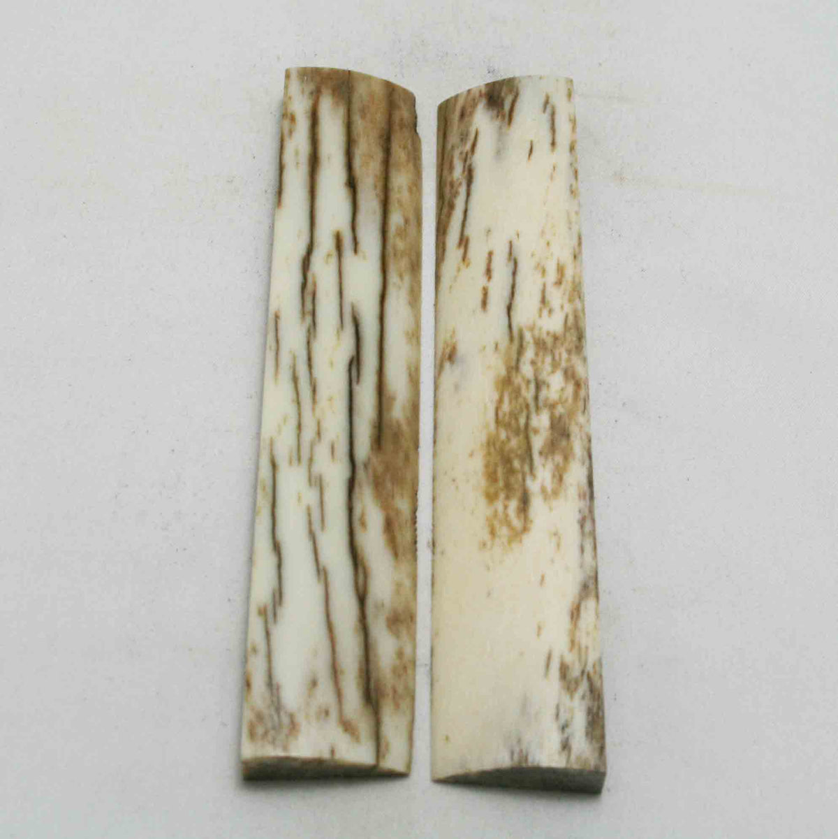 NB101NA83 Giraffe Bone Scales Size: 5.38" x 1.02" x 0.37"inch