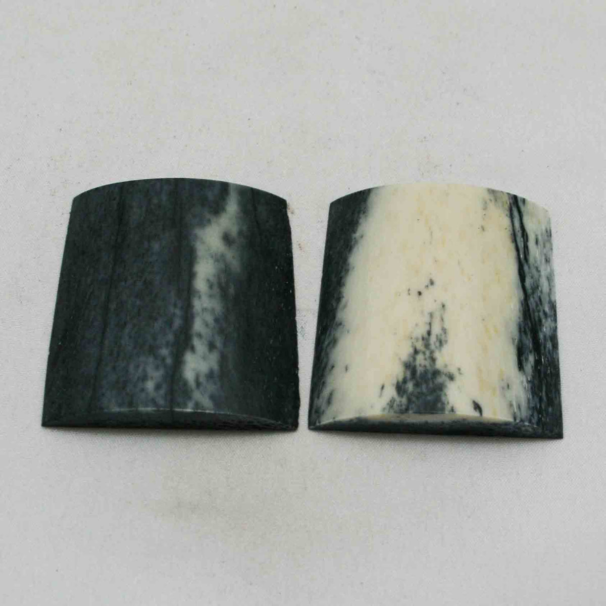 NB101NA93 Giraffe Bone Scales Size: 1.90" x 1.67" x 0.26"inch
