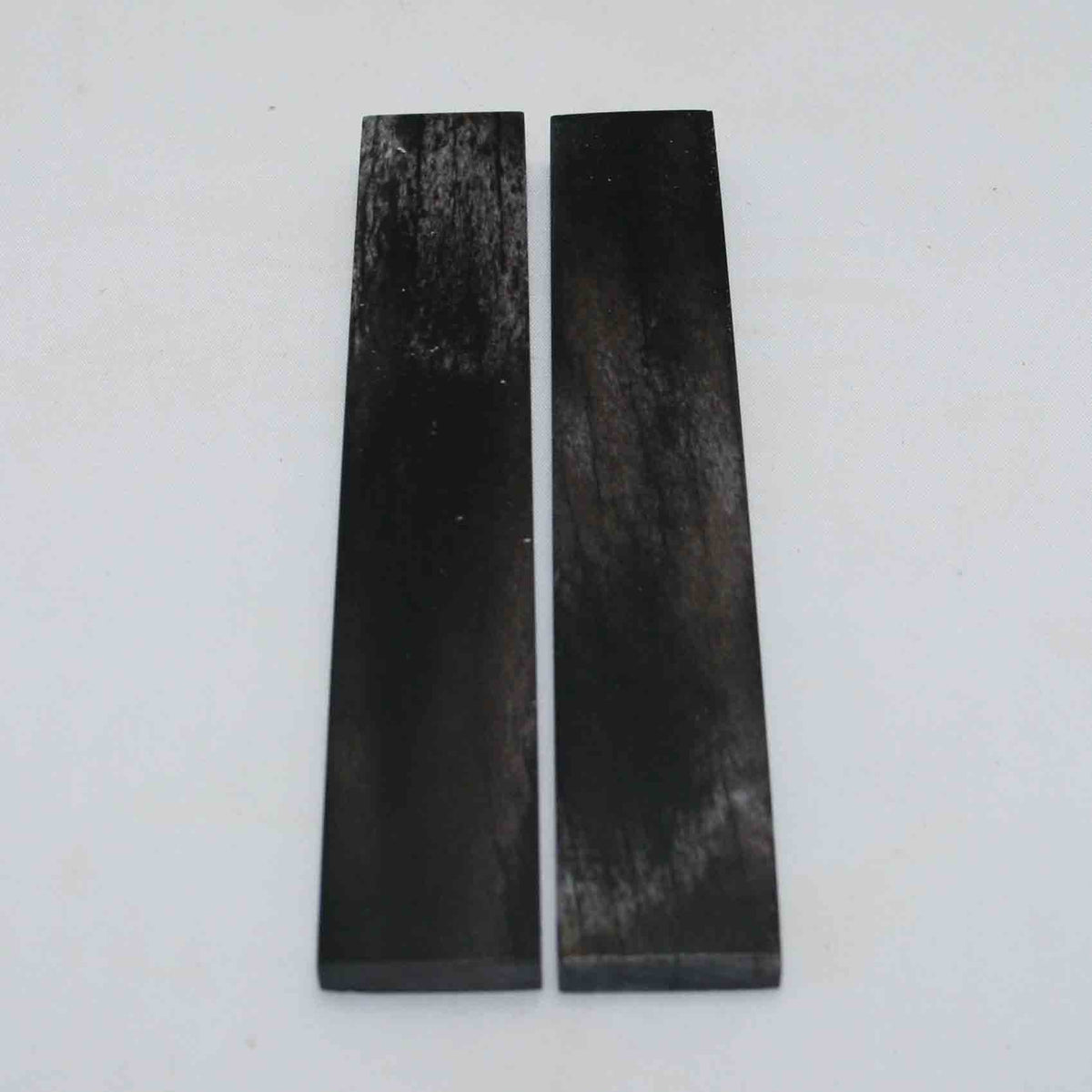 NB102GS16 Giraffe Bone Scales