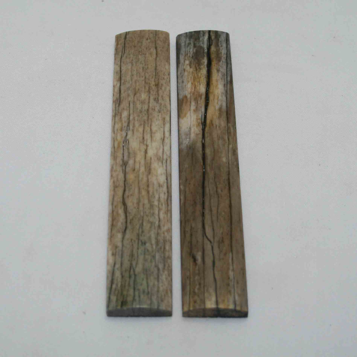 NB102GS19 Giraffe Bone Scales