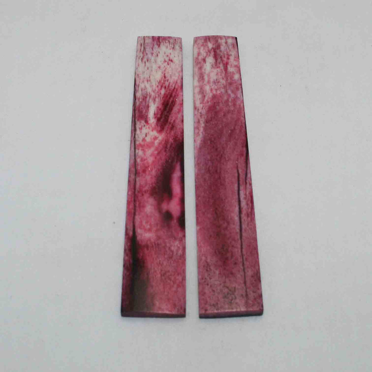 NB102JS19 Giraffe Bone Scales