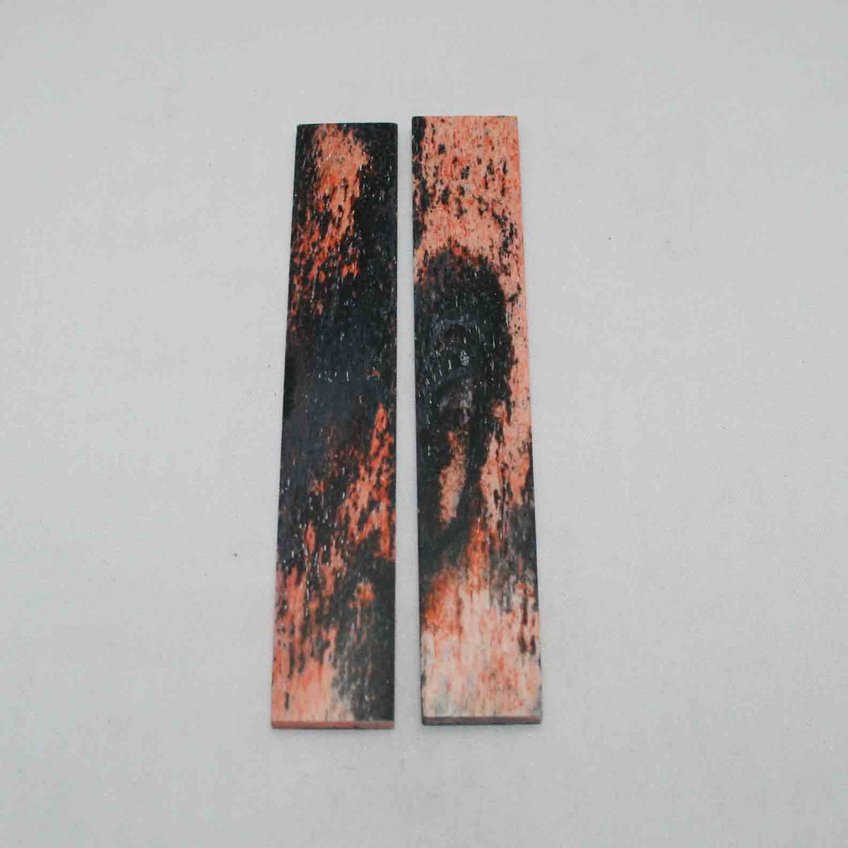 NB102JS38 Giraffe Bone Scales