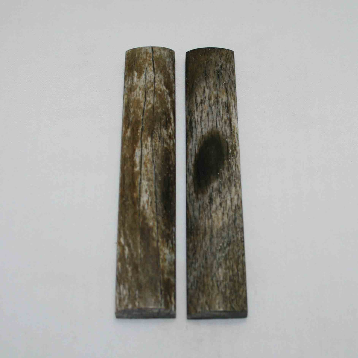 NB102JS55 Giraffe Bone Scales