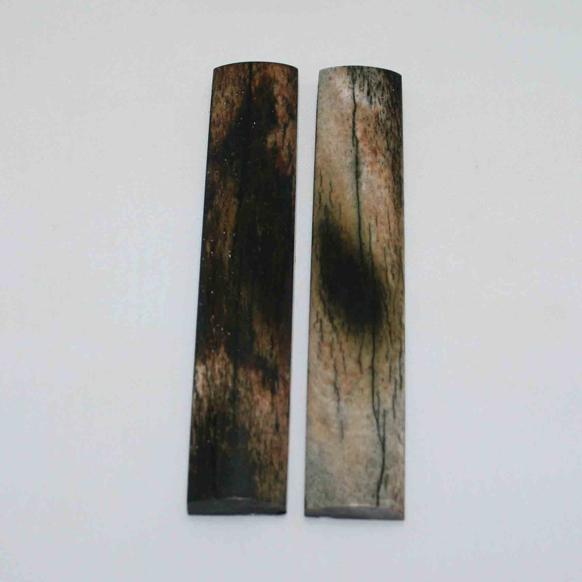 NB102JS71 Giraffe Bone Scales