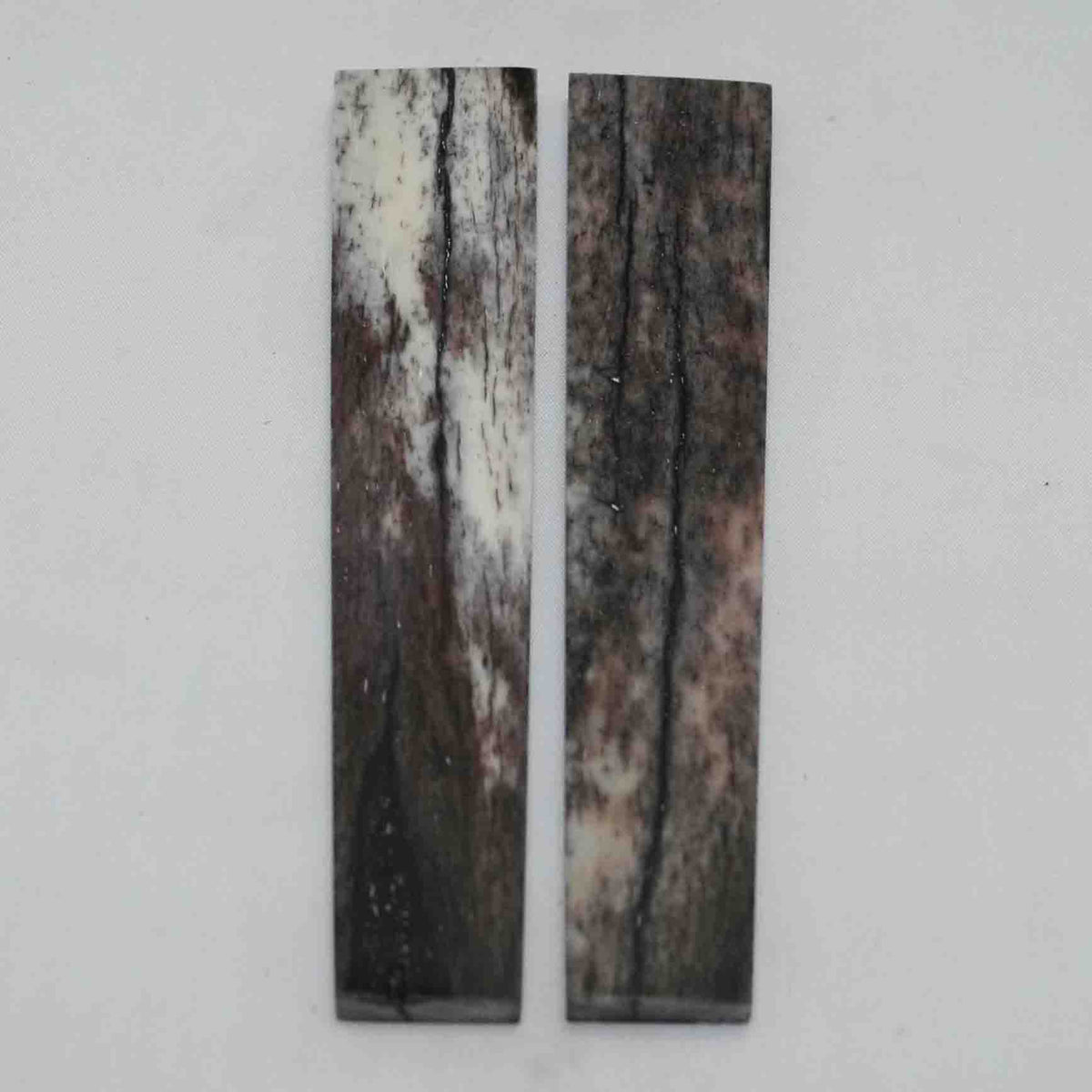 NB102MAN1 Giraffe Bone Scales