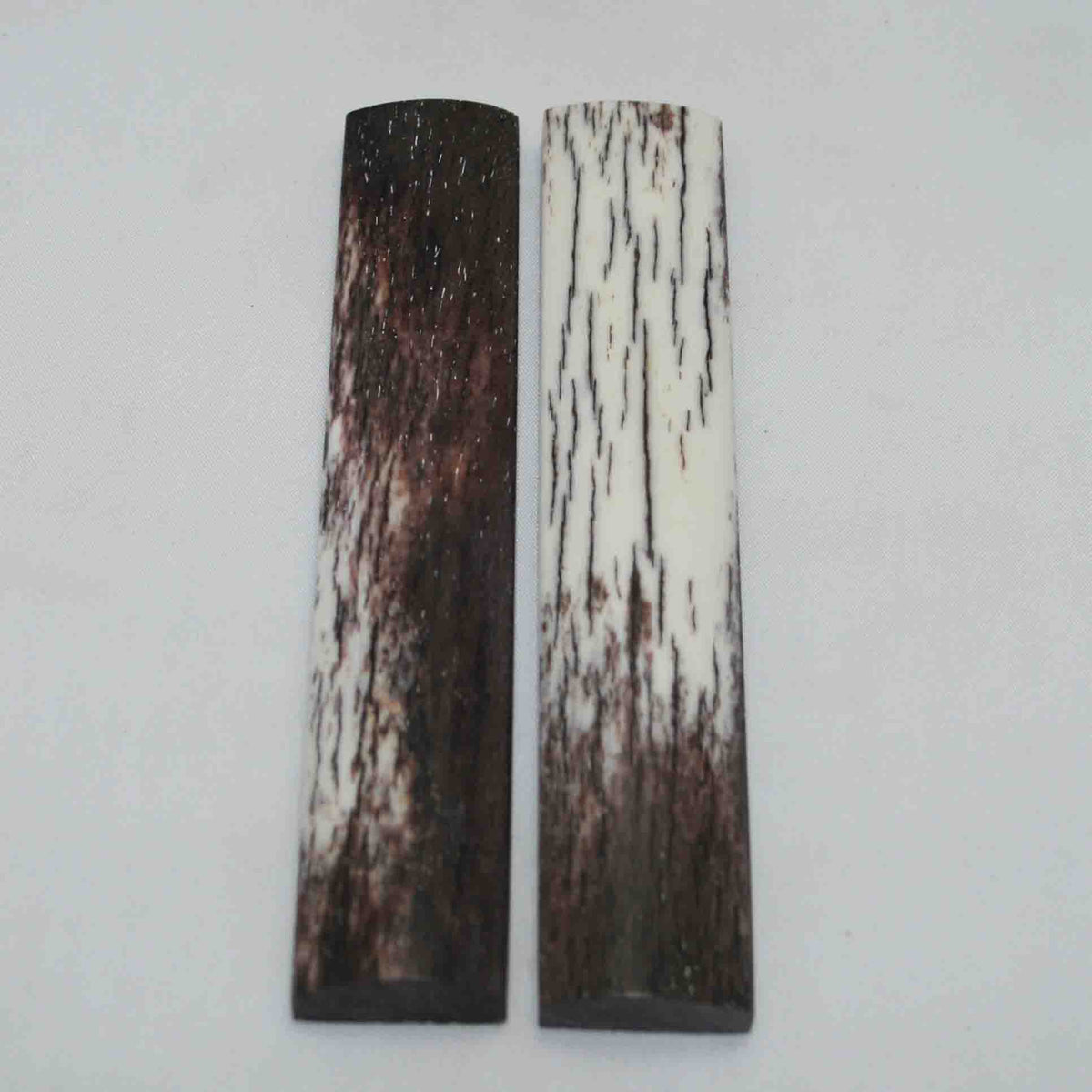 NB102MAN34 Giraffe Bone Scales