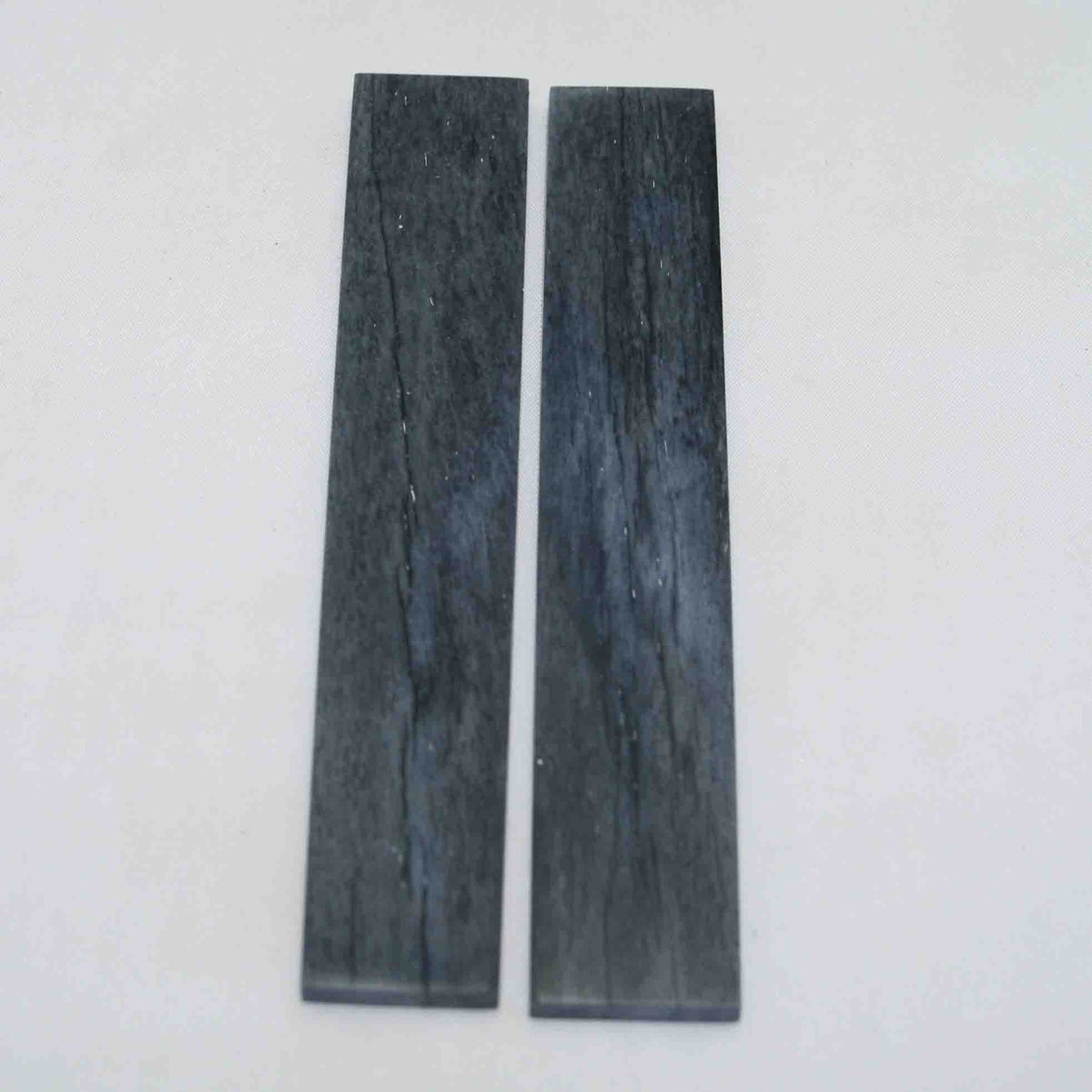 NB102MAN37 Giraffe Bone Scales