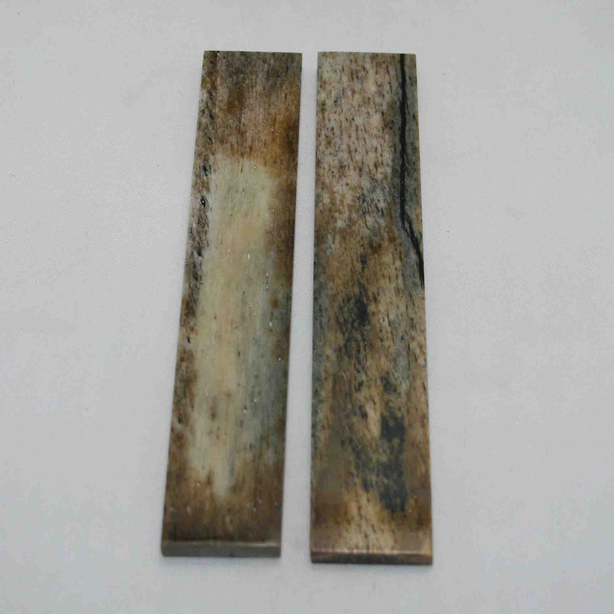 NB102MAN44 Giraffe Bone Scales