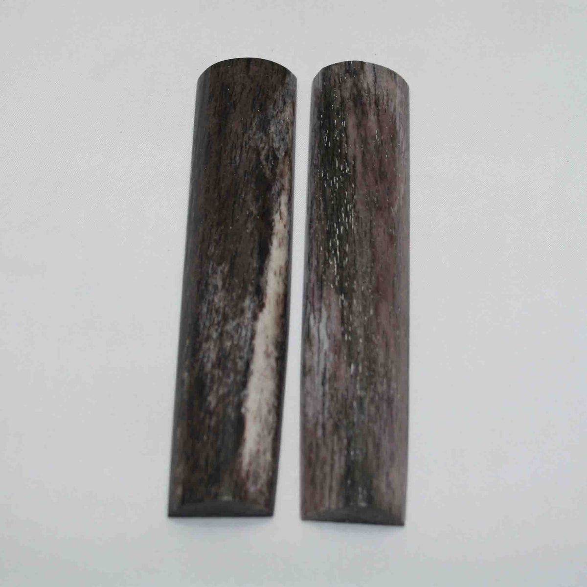 NB102MAN50 Giraffe Bone Scales