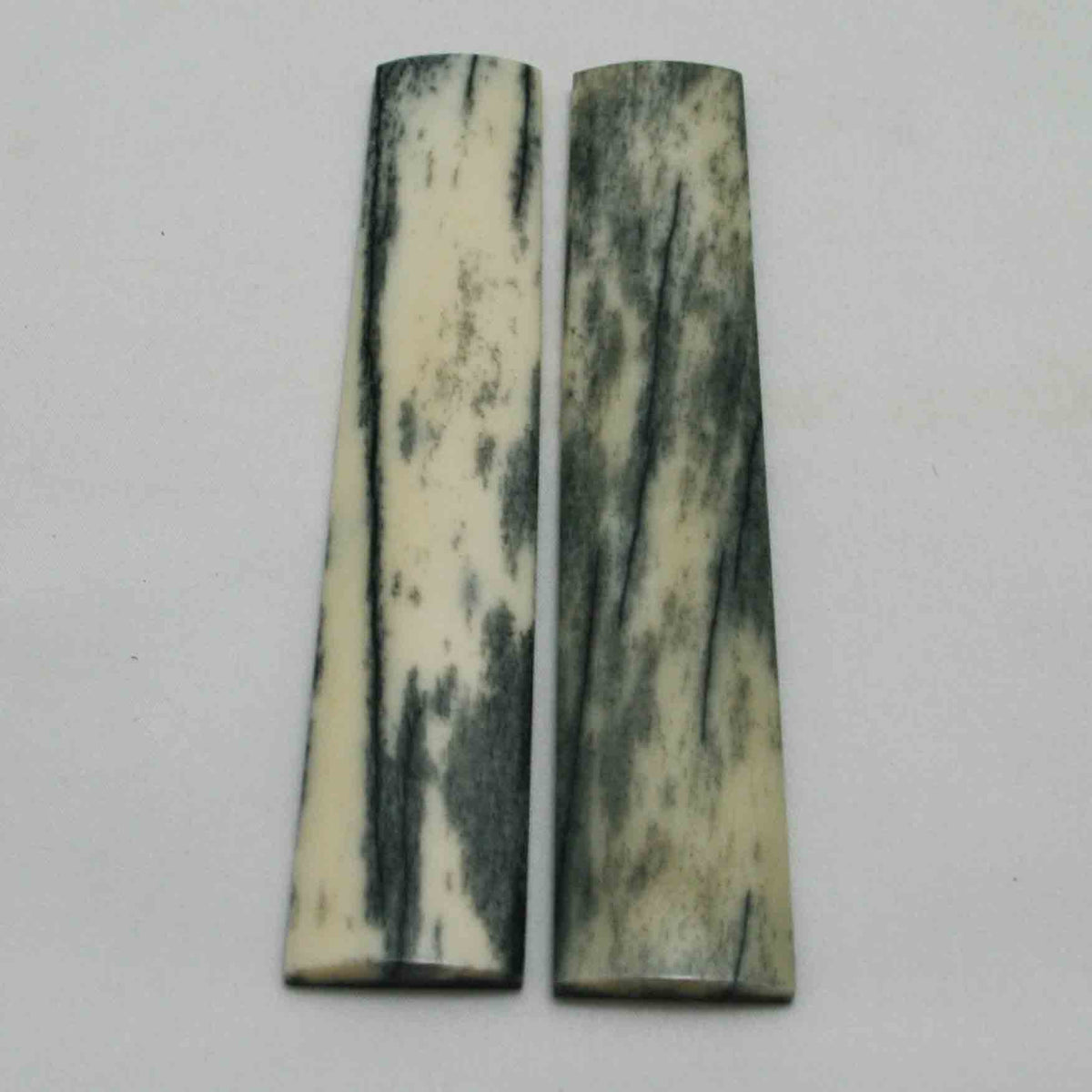 NB102MMA11 Giraffe Bone Scales