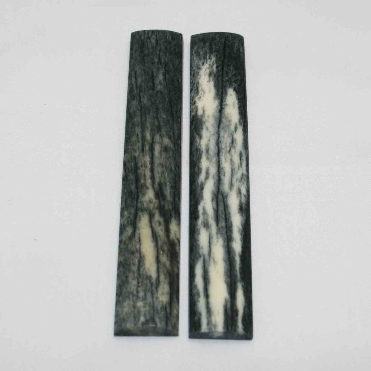 NB102MMA14 Giraffe Bone Scales