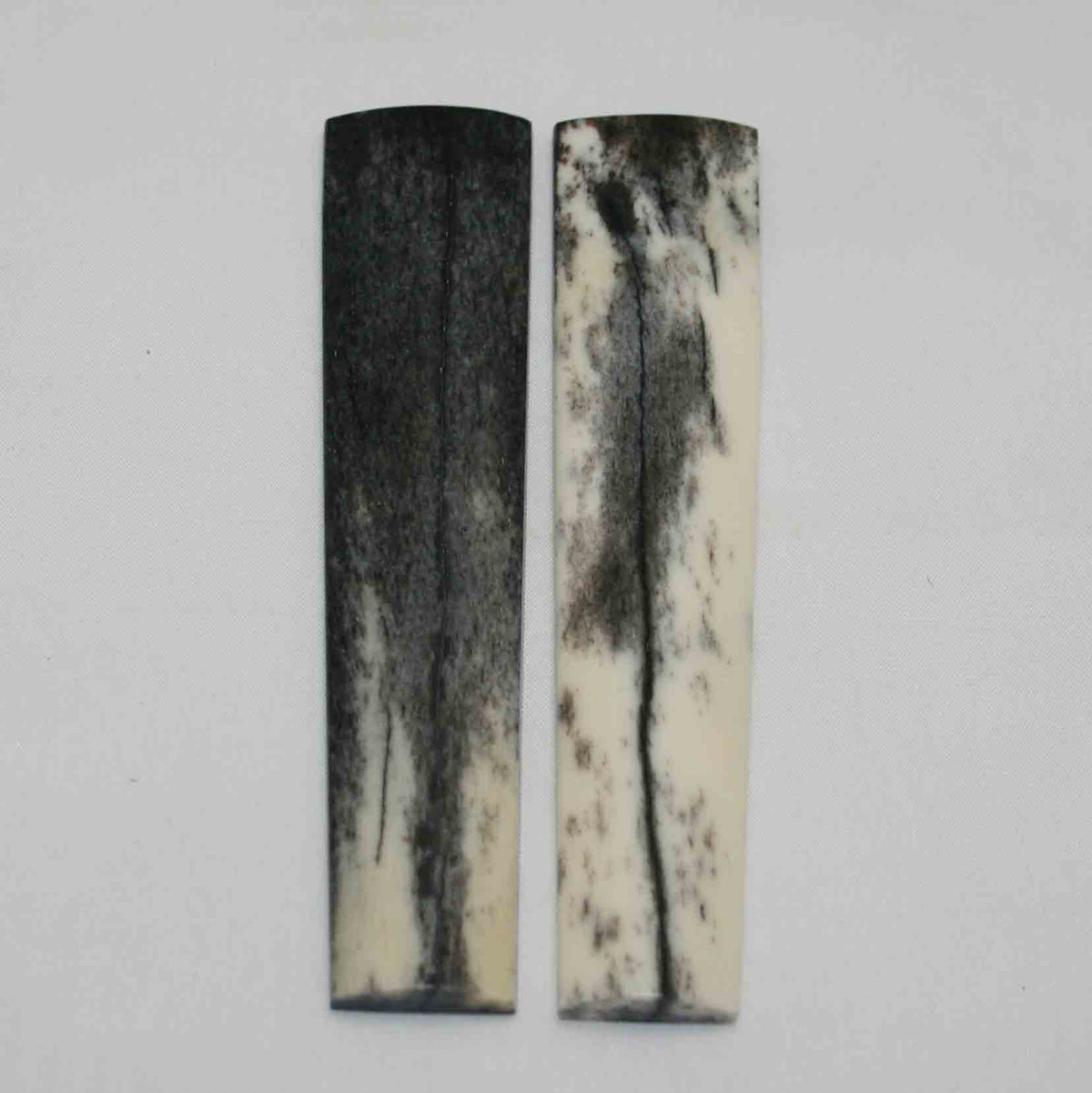 NB102MMA15 Giraffe Bone Scales