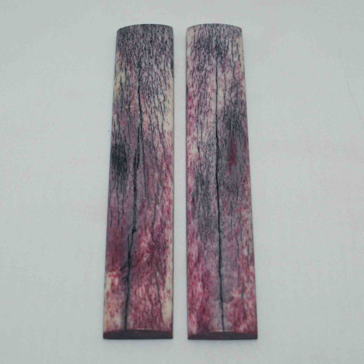 NB102MMA35 Giraffe Bone Scales