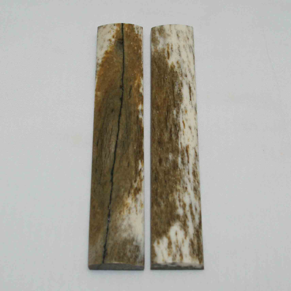 NB102MMA39 Giraffe Bone Scales