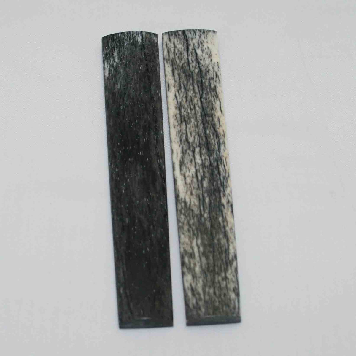 NB102MMA41 Giraffe Bone Scales