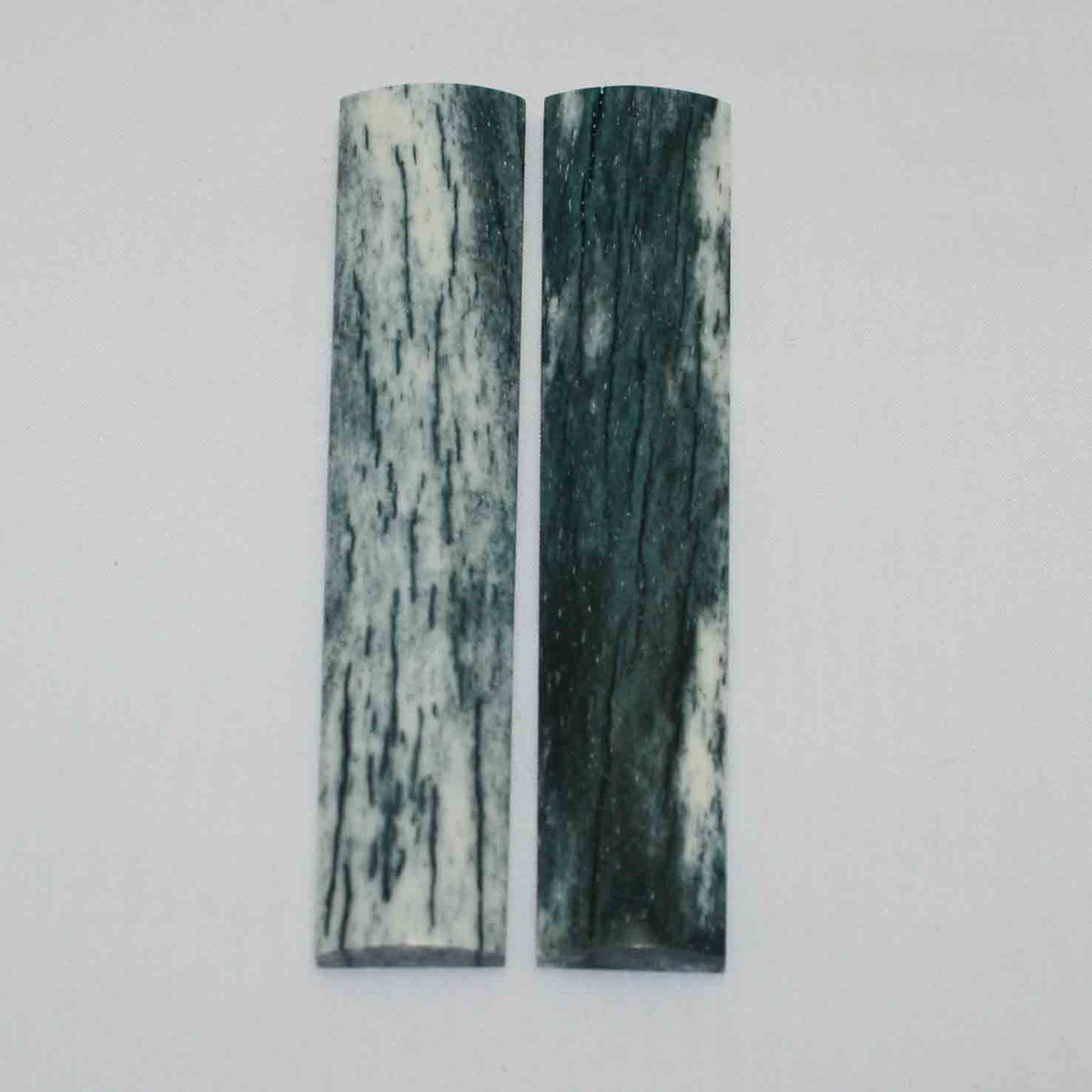 NB102MMA52 Giraffe Bone Scales