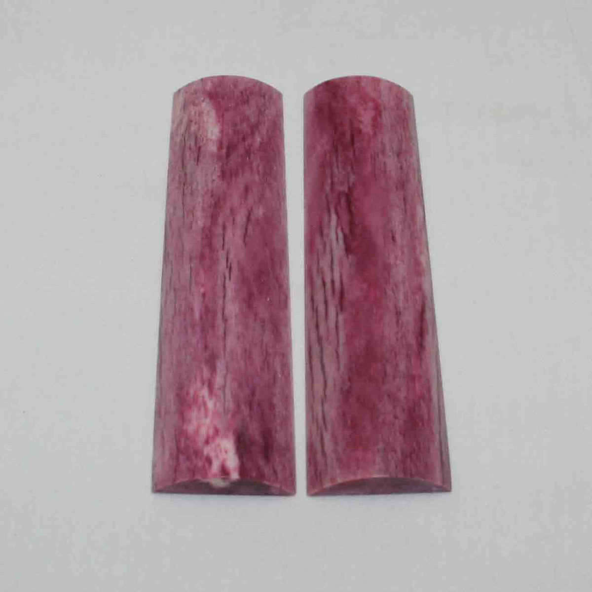 NB102MMA73 Giraffe Bone Scales