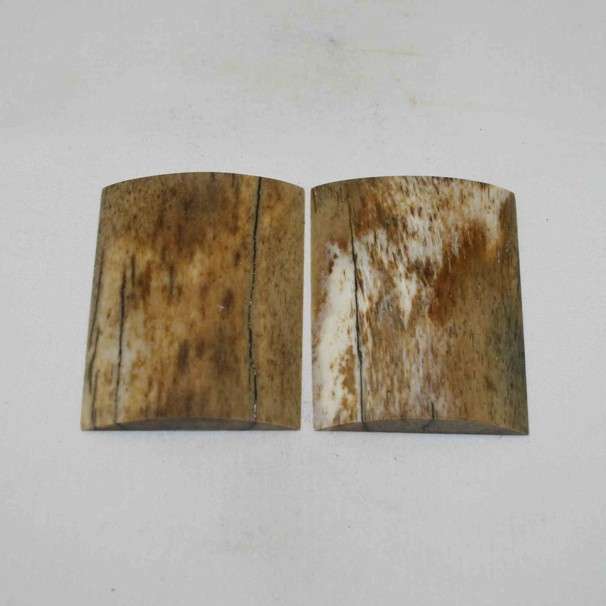 NB102NA145 Giraffe Bone Scales Size: 3.02" x 2.24" x 0.31" inch
