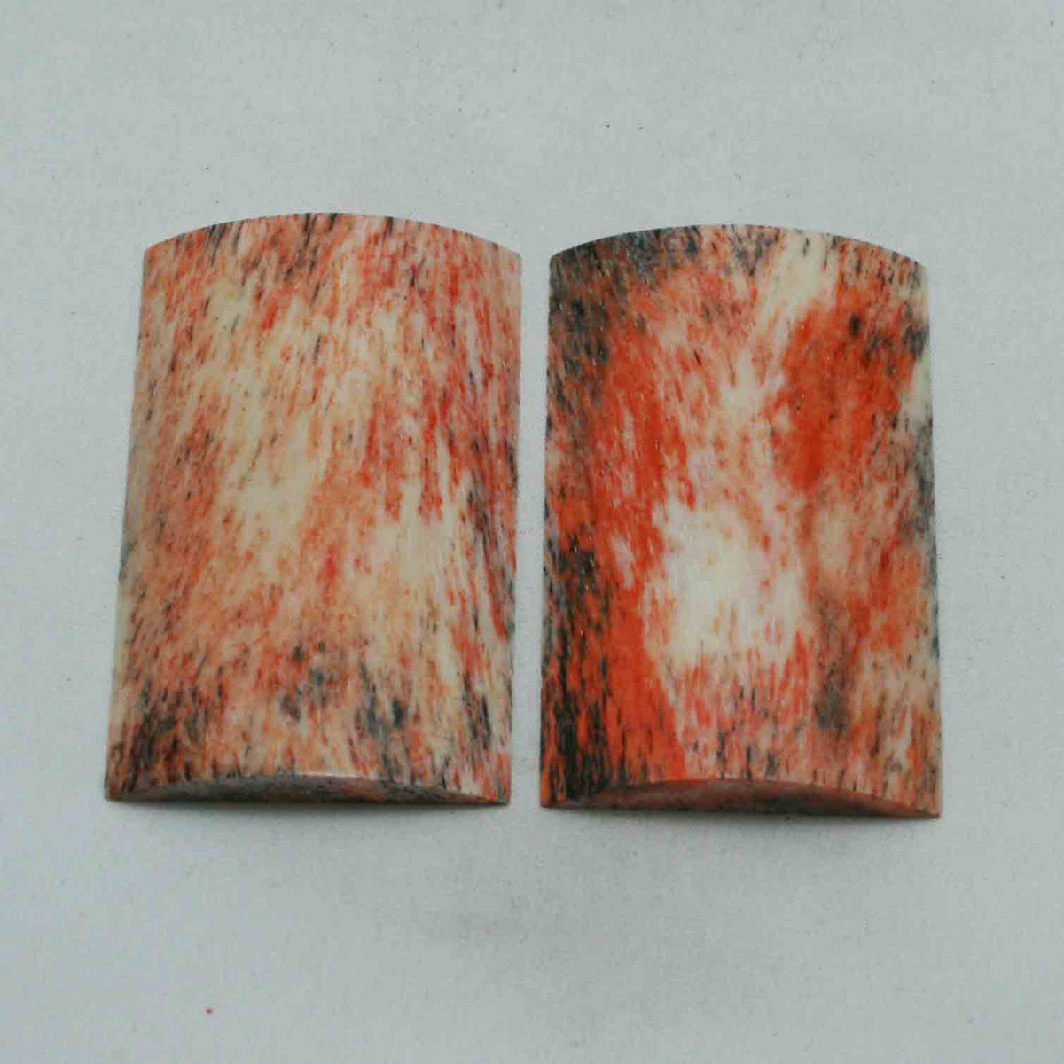 NB102NA157 Giraffe Bone Scales Size: 3.96" x 1.79" x 0.30" inch