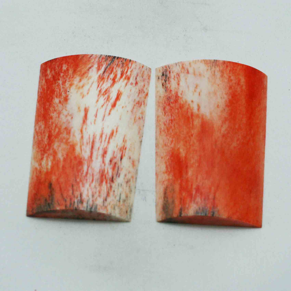 NB102NA163 Giraffe Bone Scales Size: 3.53" x 2.12" x 0.39" inch