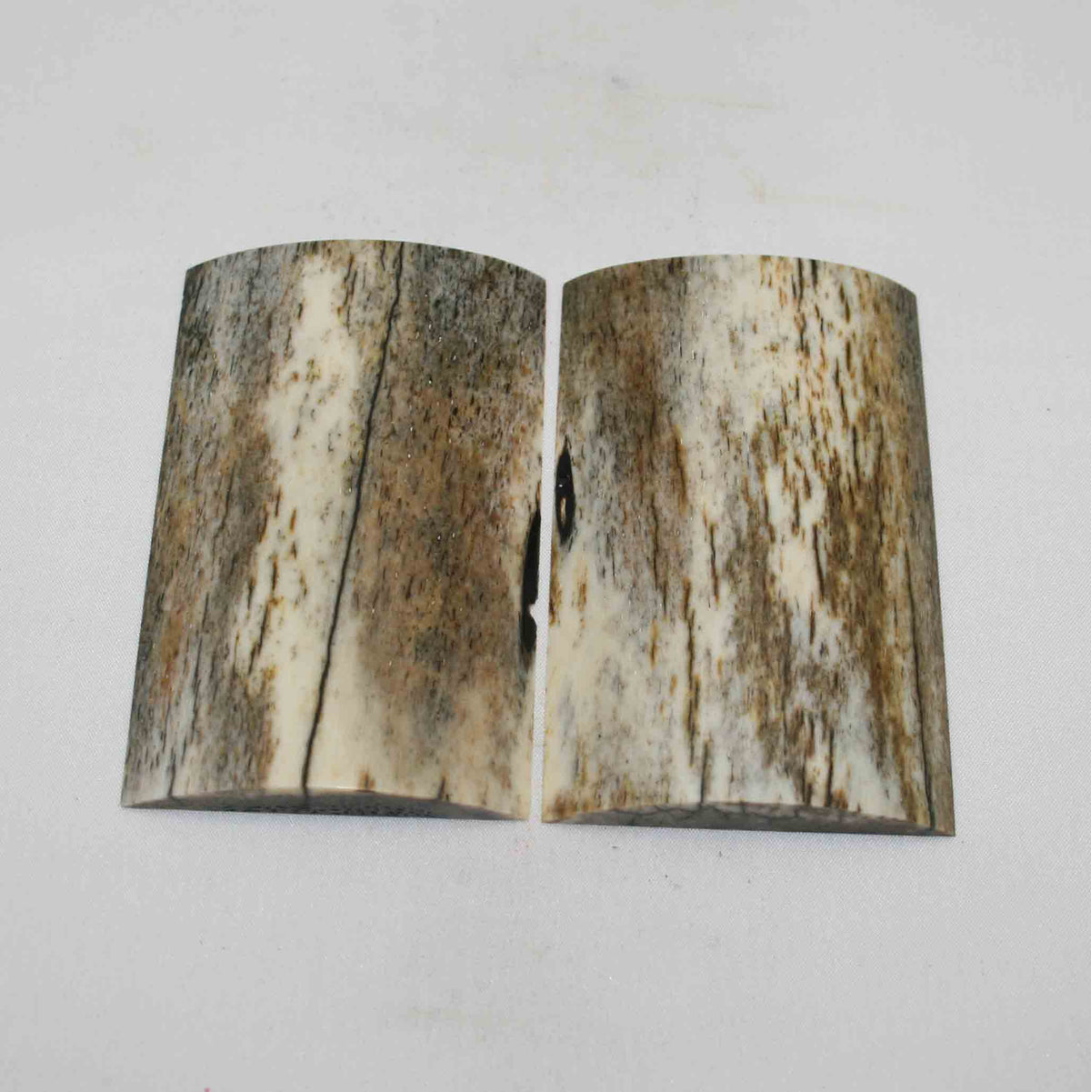 NB102NA187 Giraffe Bone Scales Size: 3.70" x 2.27" x 0.36" inch