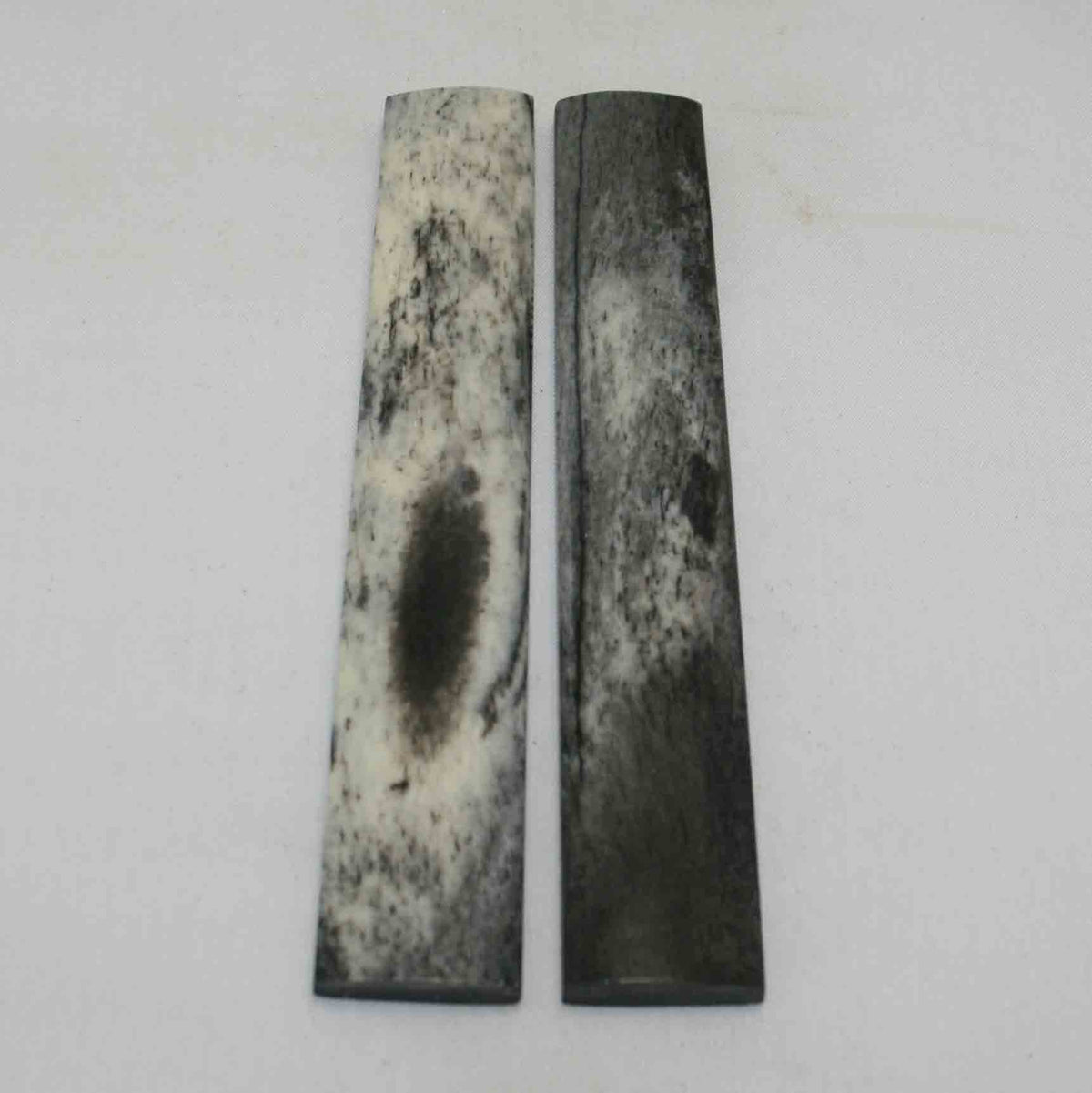 NB102NA2 Giraffe Bone Scales Size: 5.44" x 0.90" x 0.29" inch