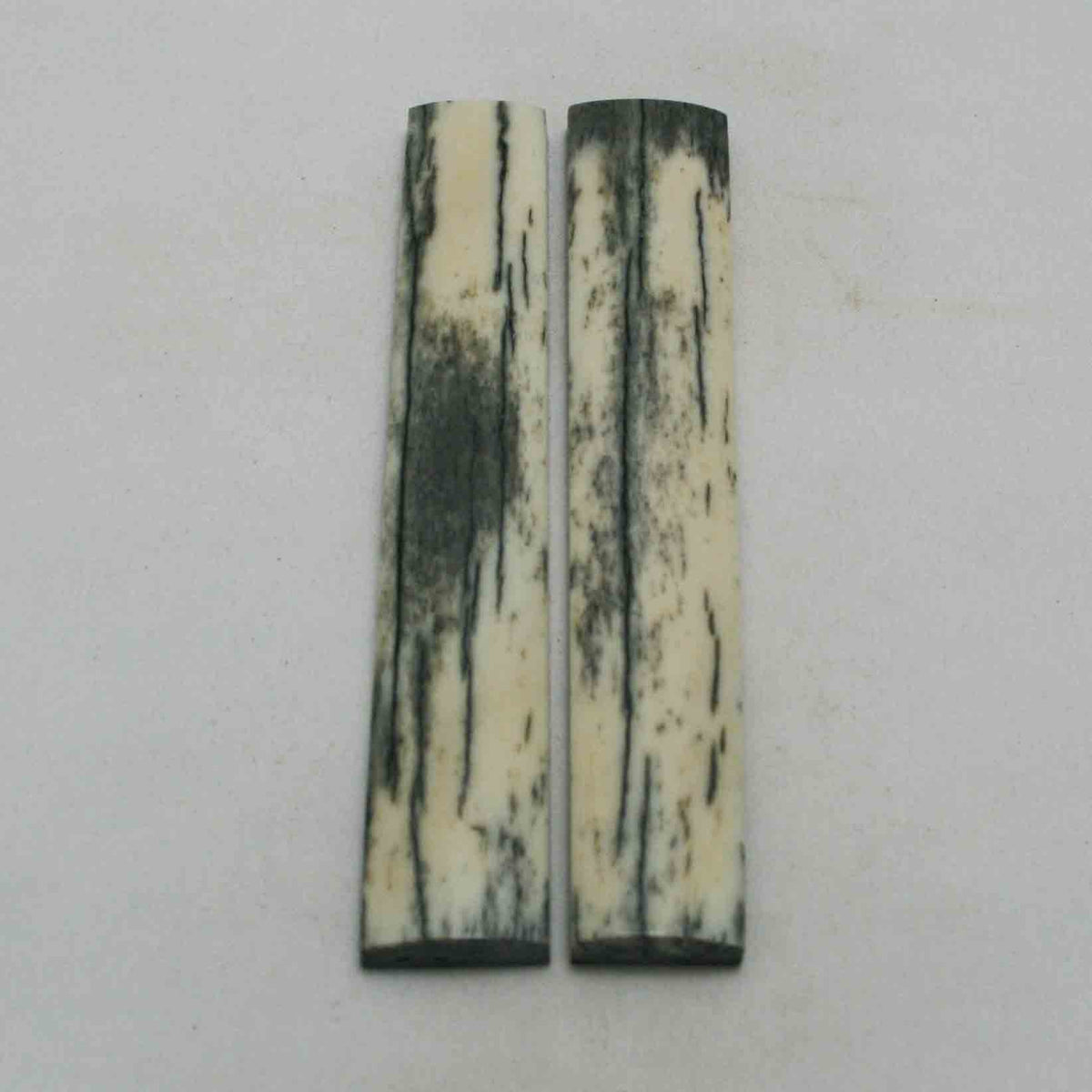 NB102NA99 Giraffe Bone Scales Size: 5.09" x 0.89" x 0.25" inch