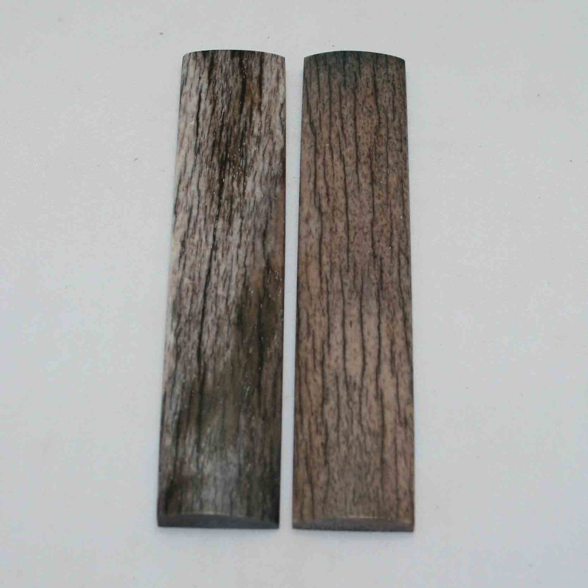 NB103GS26 Giraffe Bone Scales