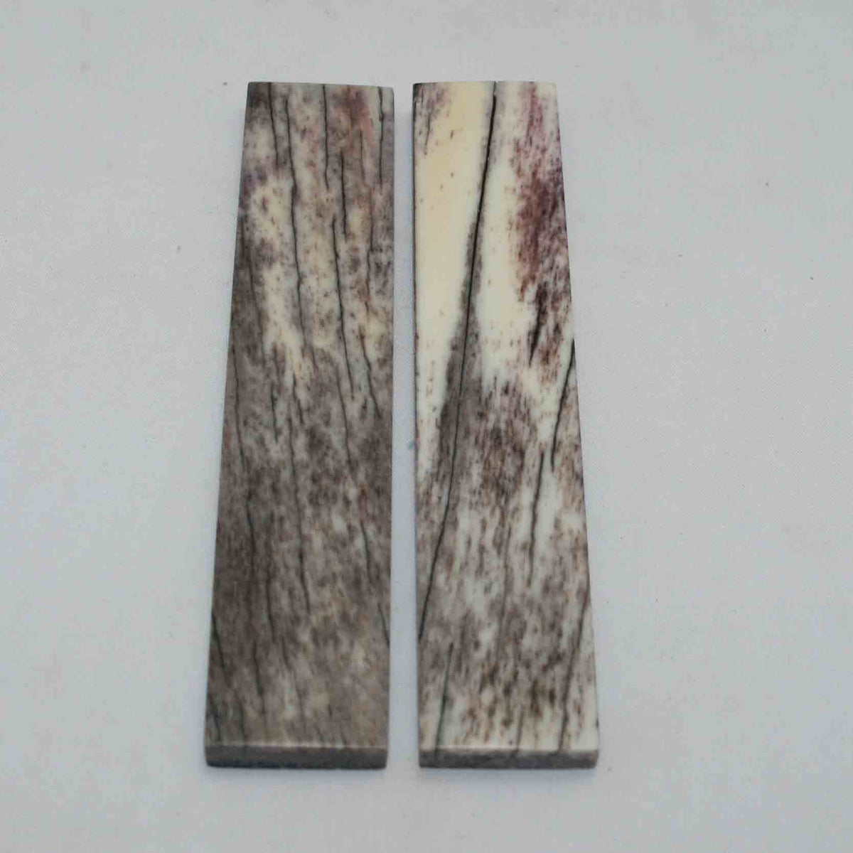 NB103GS45 Giraffe Bone Scales