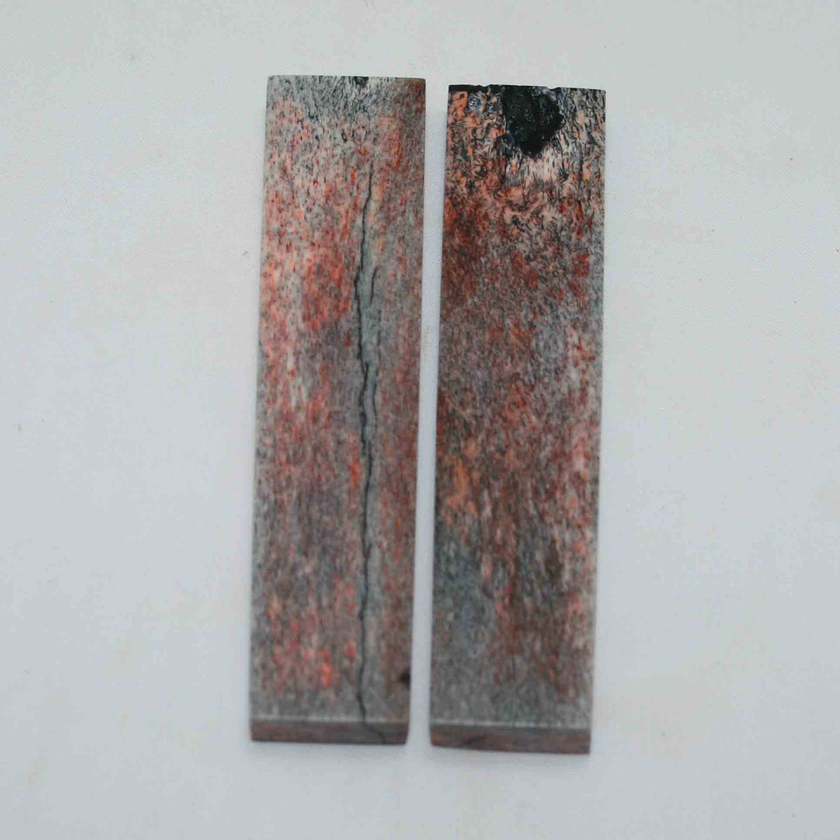 NB103GS7 Giraffe Bone Scales