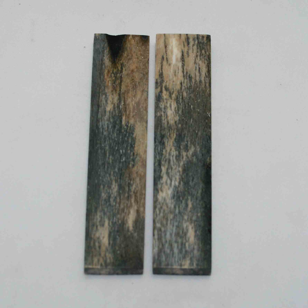 NB103GS85 Giraffe Bone Scales