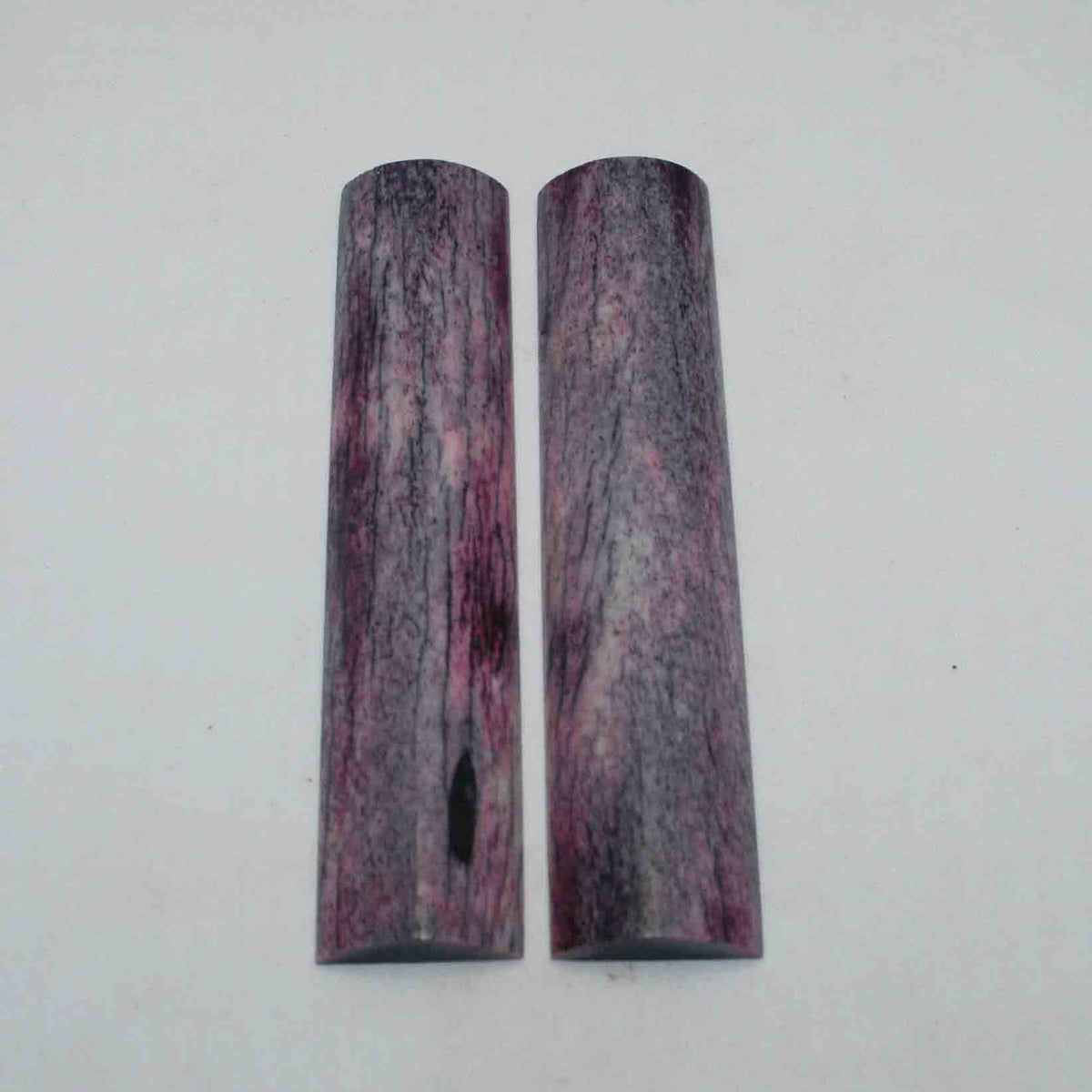 NB103JS1 Giraffe Bone Scales